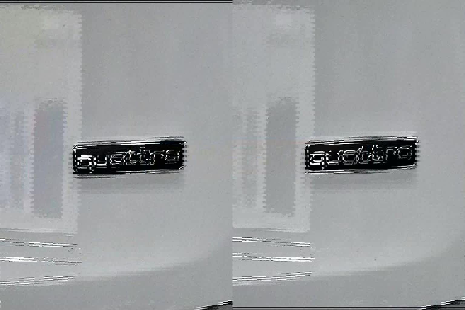 Used 2023 Audi Q5 2.0T Premium w/ Convenience Package image 11