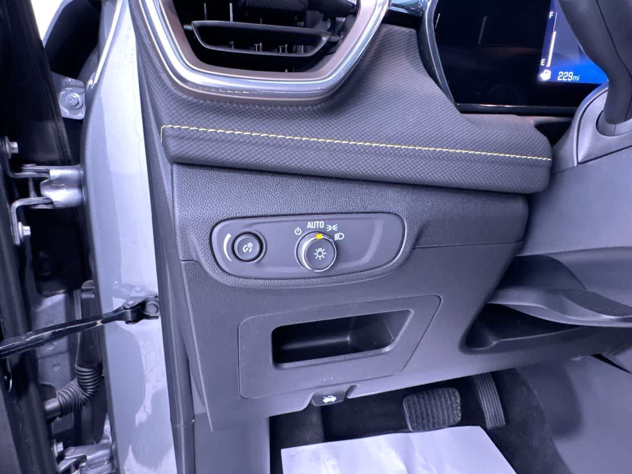 Used 2024 Chevrolet TrailBlazer ACTIV FWD image 16
