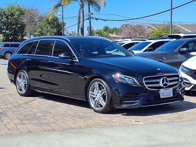 Used 2017 Mercedes-Benz E 400 4MATIC Wagon image 6