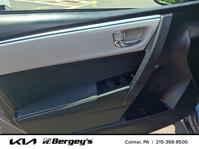Used 2016 Toyota Corolla LE FWD image 14