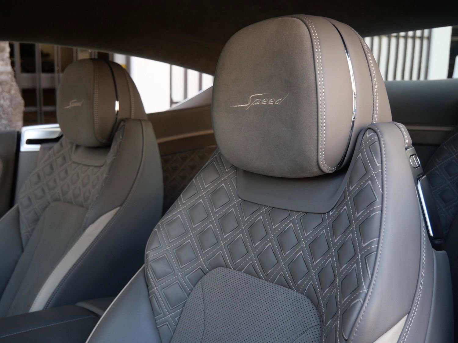 Used 2023 Bentley Continental GT Speed image 21