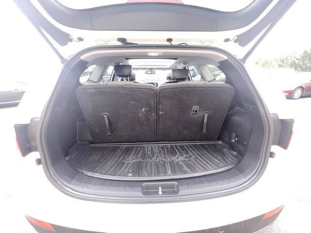 Used 2015 Hyundai Santa Fe Limited w/ Option Group 04 AWD/4WD image 20