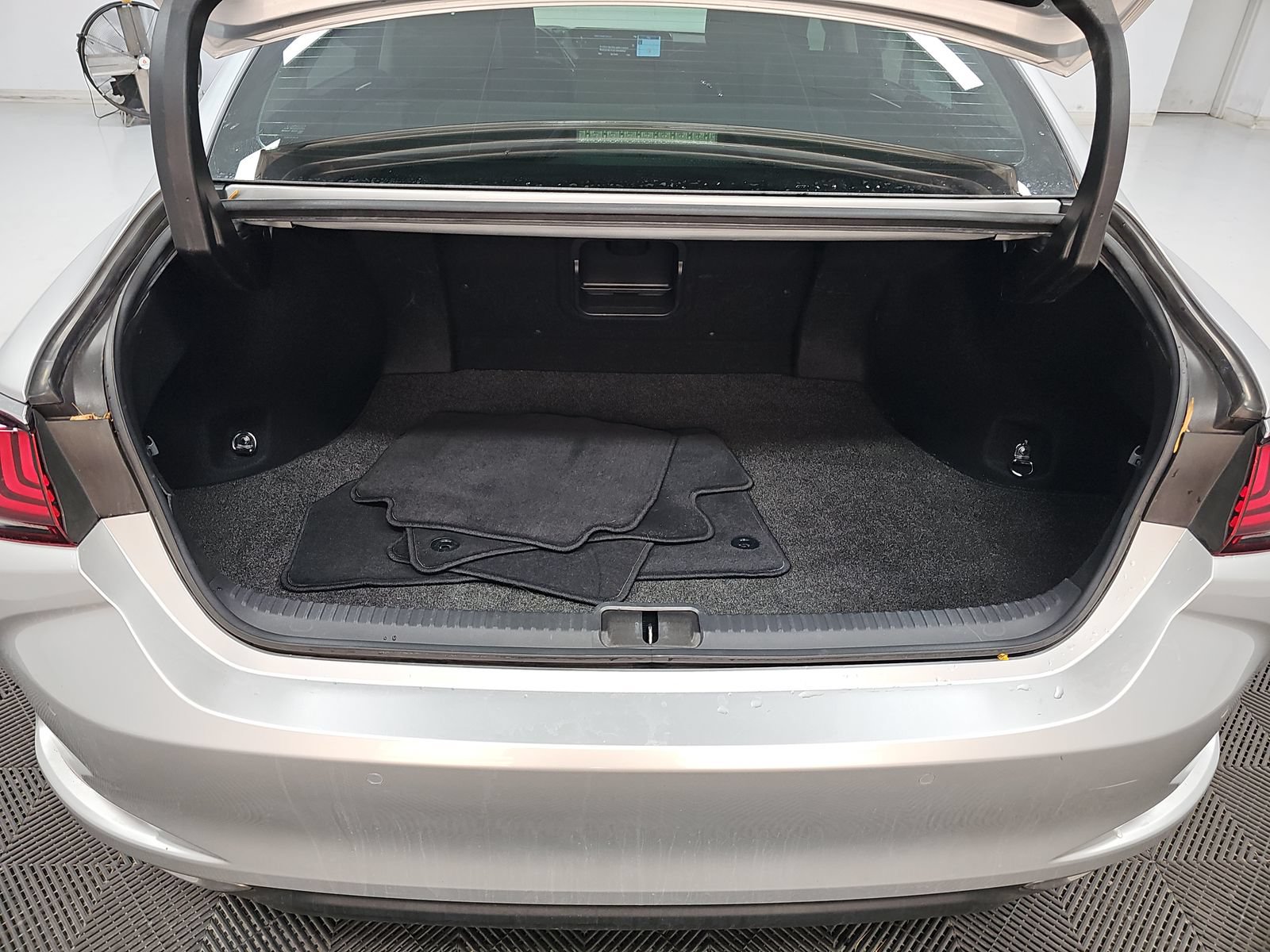 Used 2019 Lexus ES 350 w/ Premium Package FWD image 13