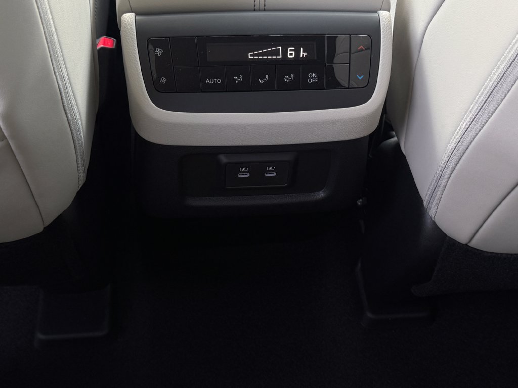 New 2026 Nissan Pathfinder SL AWD/4WD image 24