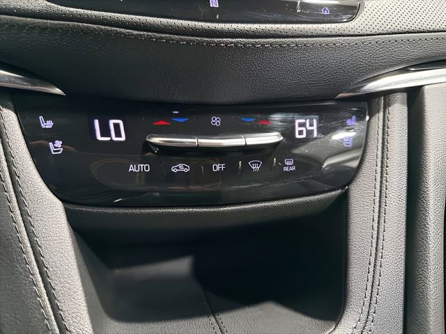 Used 2020 Cadillac XT5 Premium Luxury FWD image 22