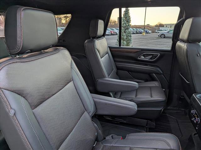 Used 2021 Chevrolet Tahoe High Country w/ Premium Package image 19