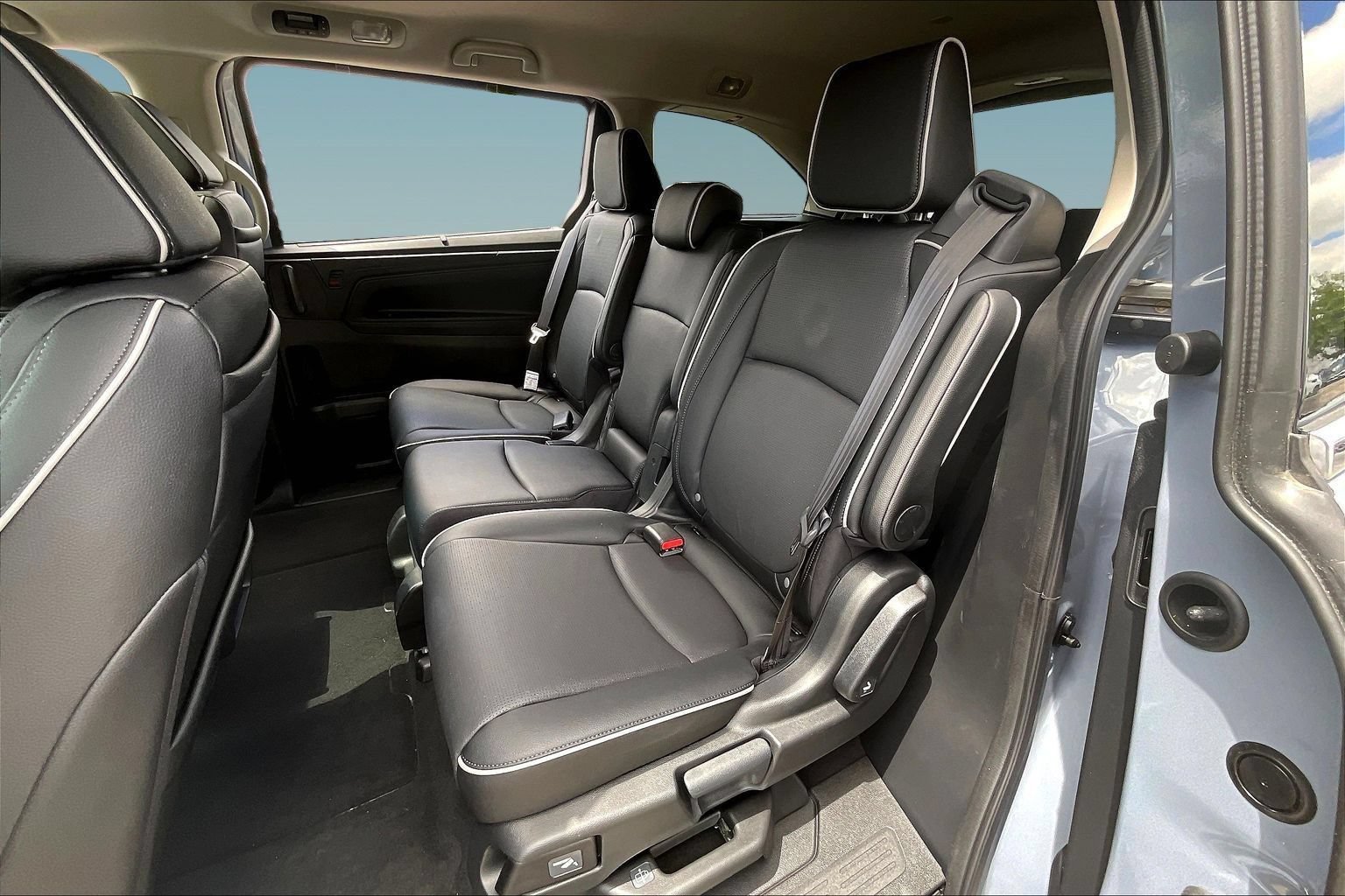 Used 2026 Honda Odyssey Elite image 22