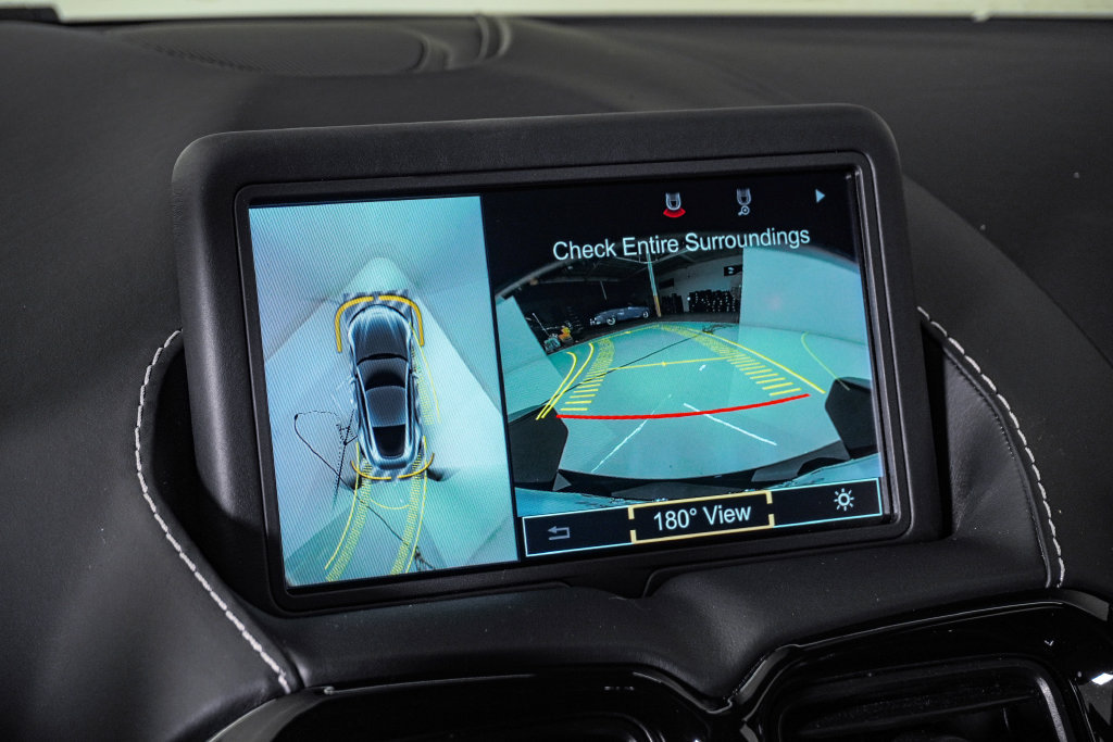 Used 2019 Aston Martin V8 Vantage Coupe RWD image 28