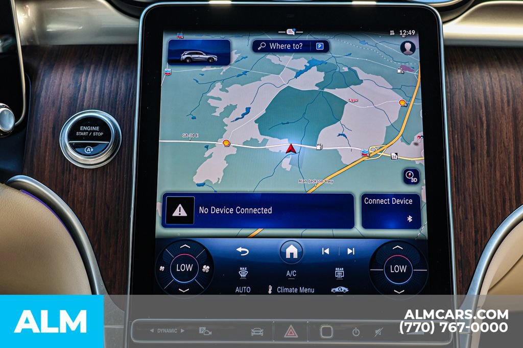 Used 2025 Mercedes-Benz GLC 300 4MATIC image 35