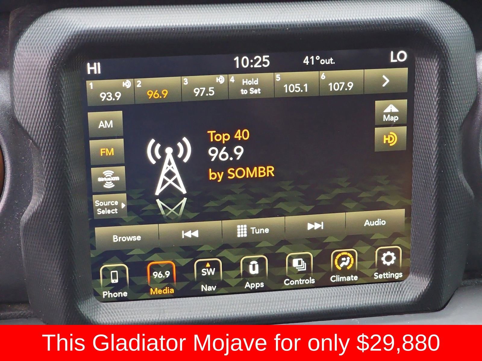 Used 2022 Jeep Gladiator Mojave image 27