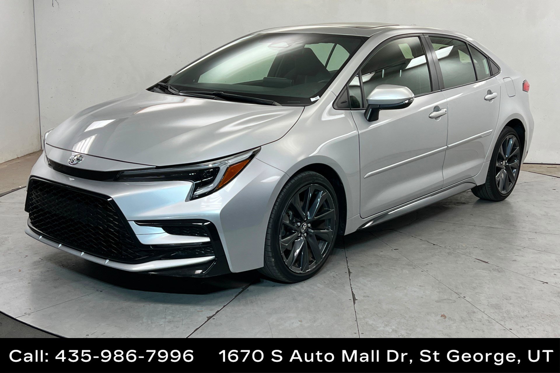 Used 2023 Toyota Corolla SE w/ SE Premium Package