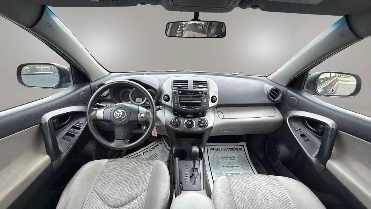 Used 2011 Toyota RAV4 4WD w/ Base L4 Extra Value Pkg image 14