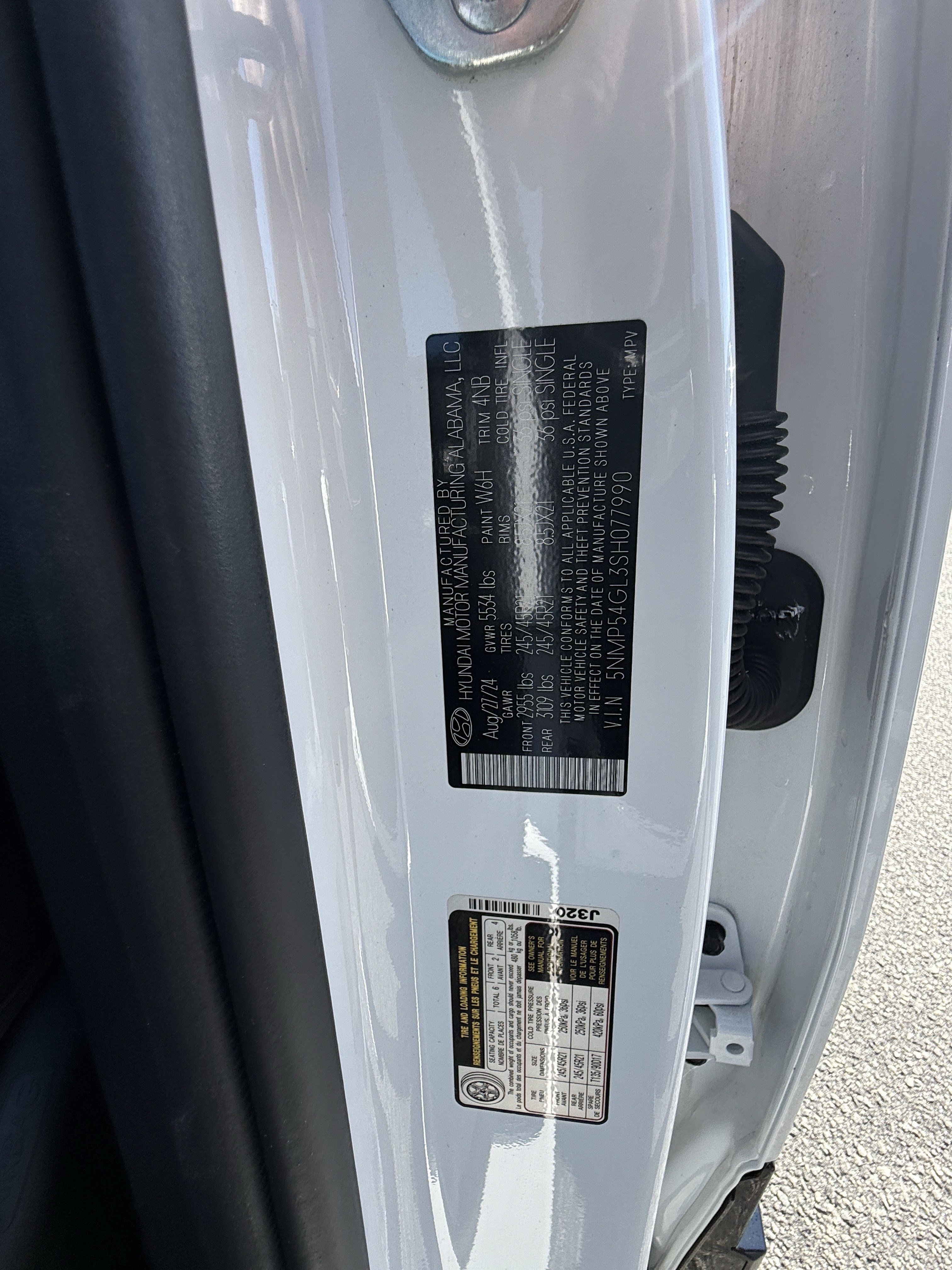 Used 2025 Hyundai Santa Fe Calligraphy FWD image 36
