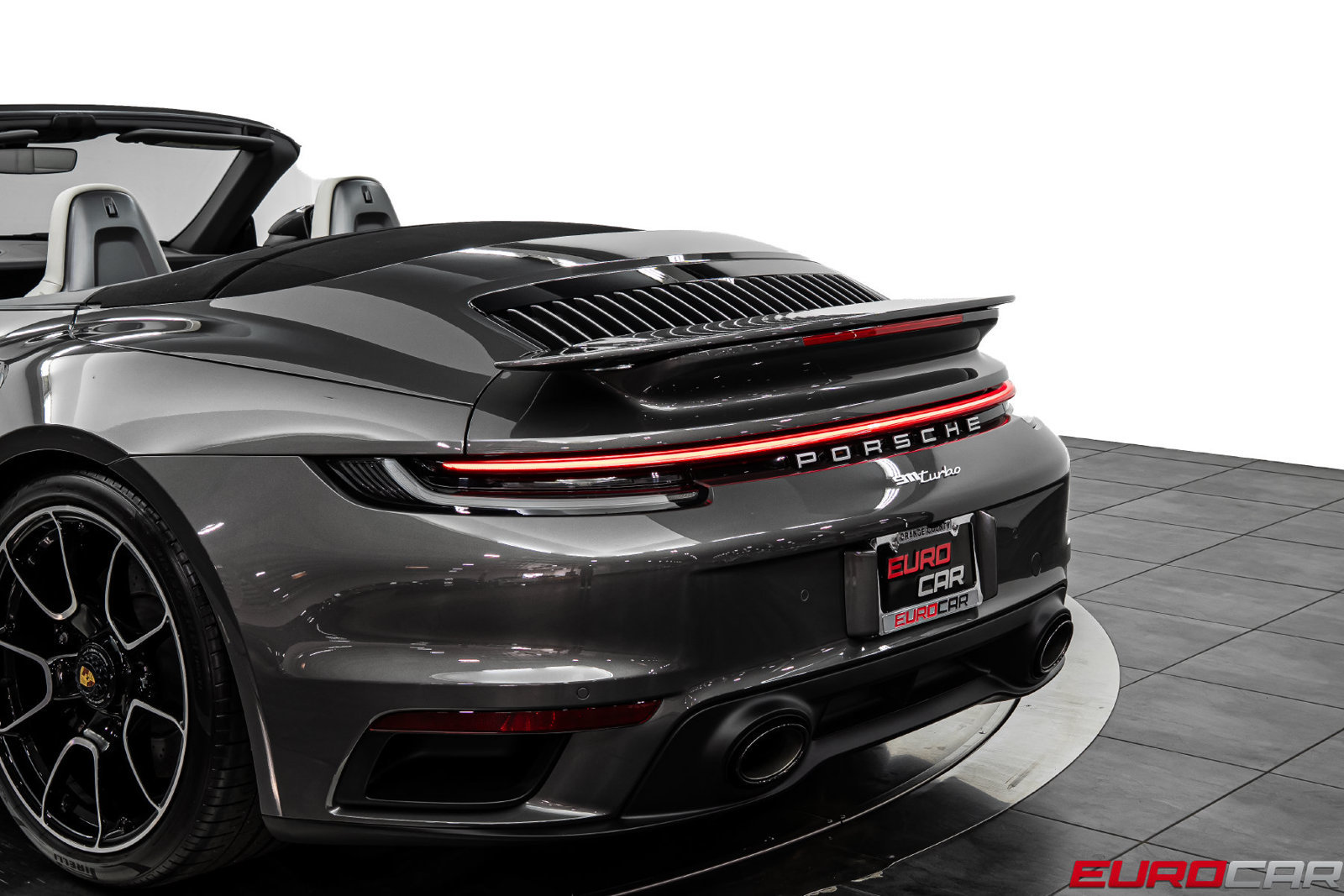 Used 2022 Porsche 911 Turbo AWD/4WD image 19
