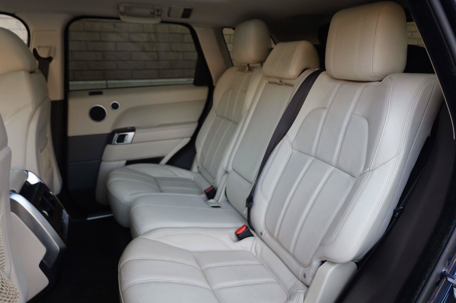 Used 2016 Land Rover Range Rover Sport HSE AWD/4WD image 23