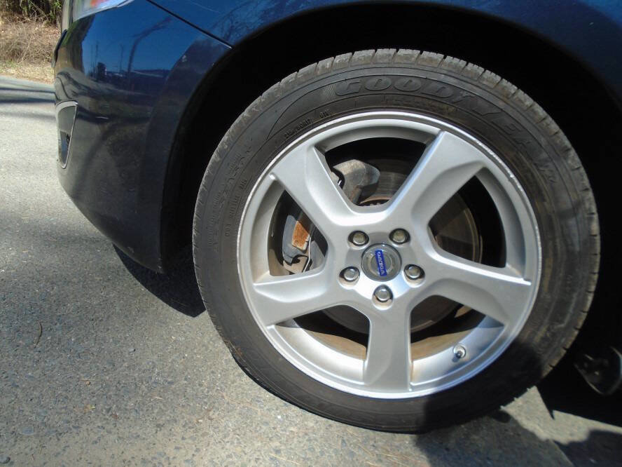 Used 2013 Volvo S60 T5 image 26
