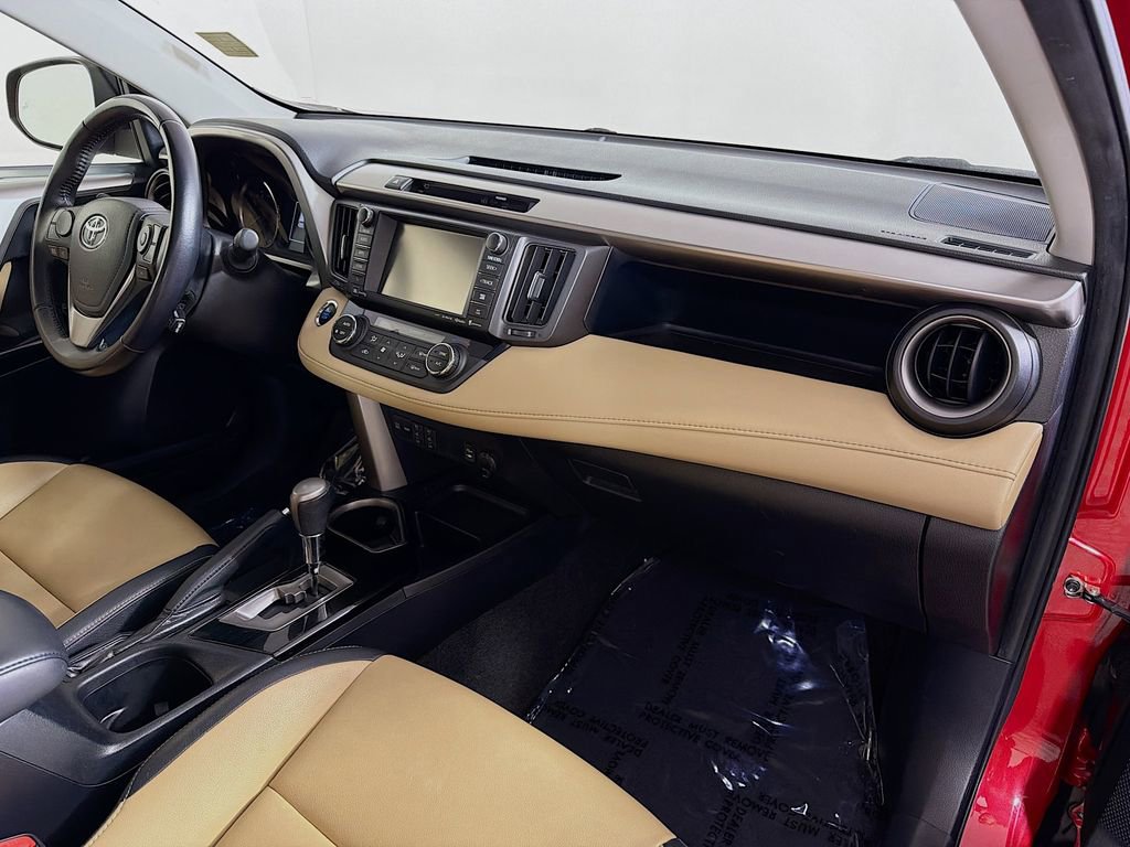 Used 2016 Toyota RAV4 Limited w/ Advanced Technology Package image 29