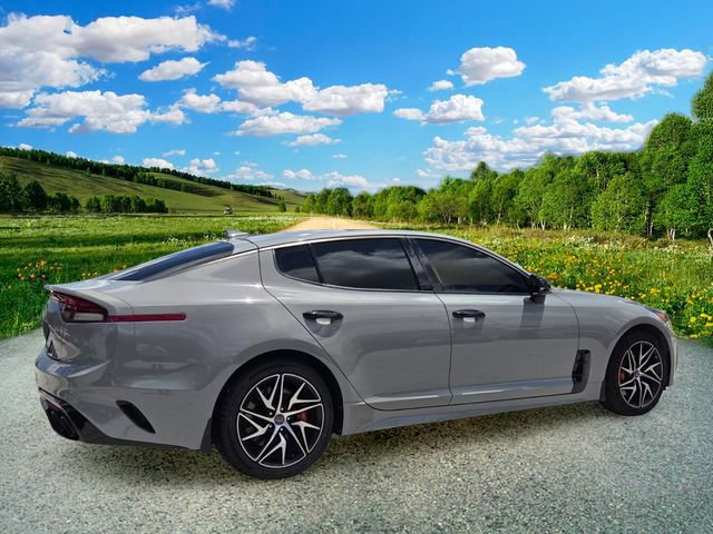 Used 2023 Kia Stinger GT-Line w/ Sun & Sound Package RWD image 6