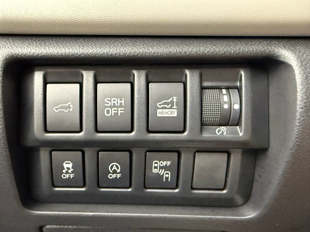 Used 2024 Subaru Forester Limited image 26