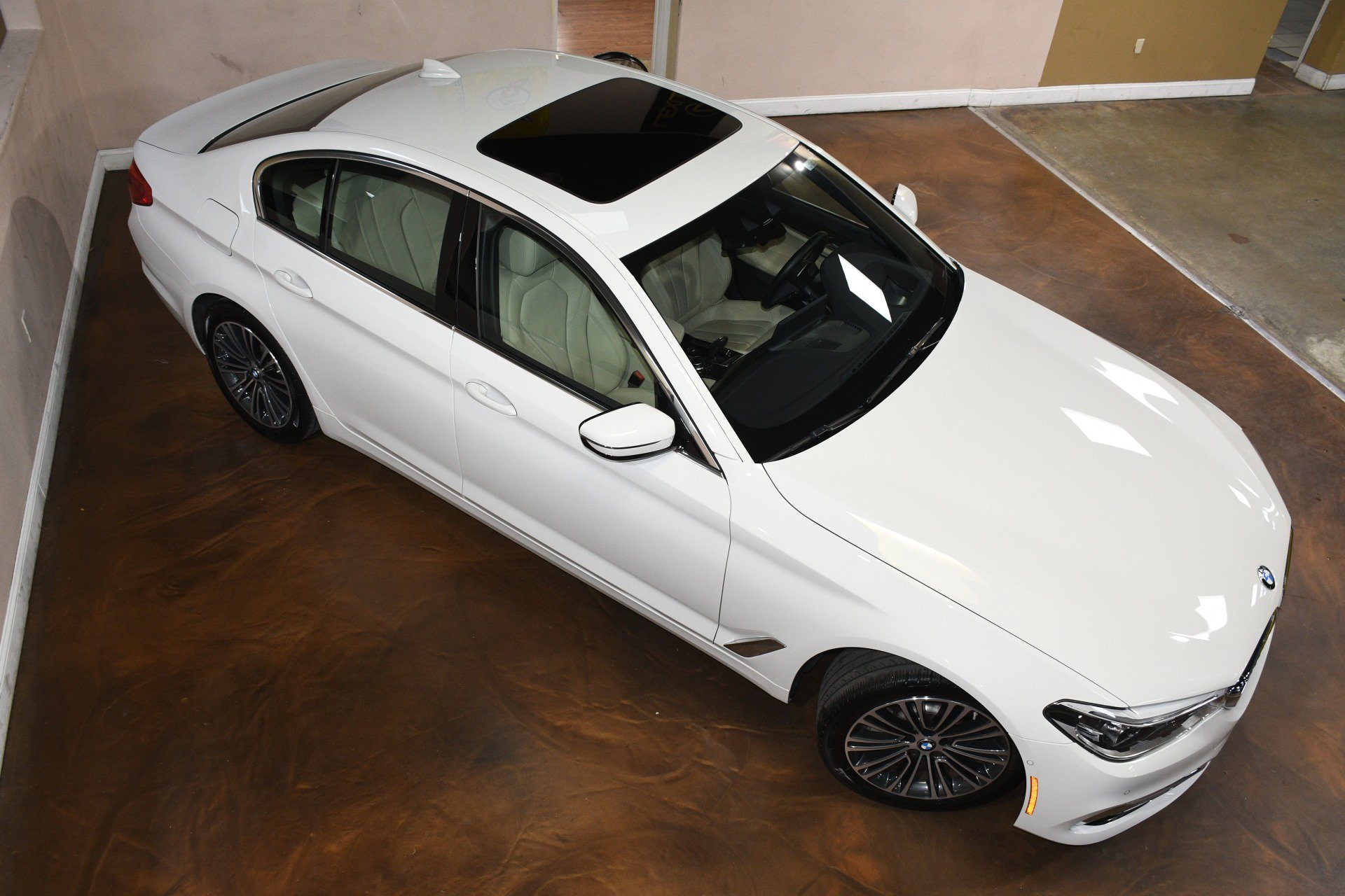 Used 2020 BMW 530i w/ Premium Package RWD image 73