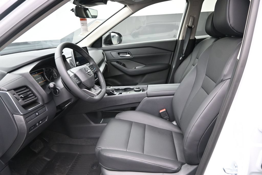 New 2026 Nissan Rogue Dark Armor AWD/4WD image 19