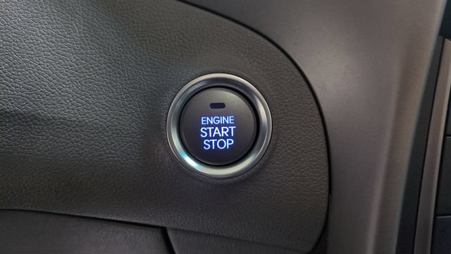 Used 2014 Hyundai Elantra Sport FWD image 19