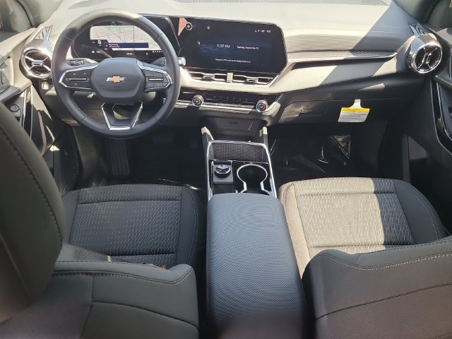 New 2026 Chevrolet Equinox LT w/ Safety and Technology Package FWD image 14
