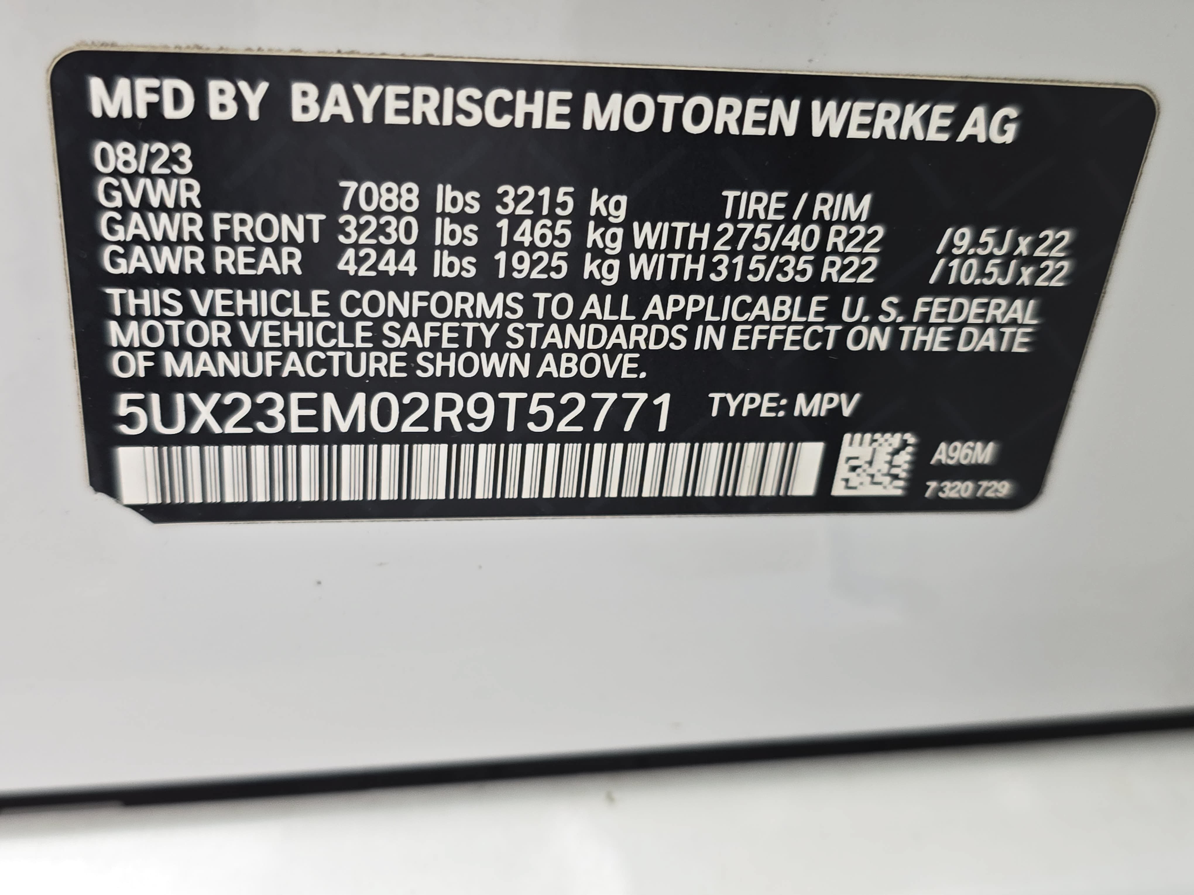 Used 2024 BMW X7 xDrive40i w/ M Sport Package AWD/4WD image 37
