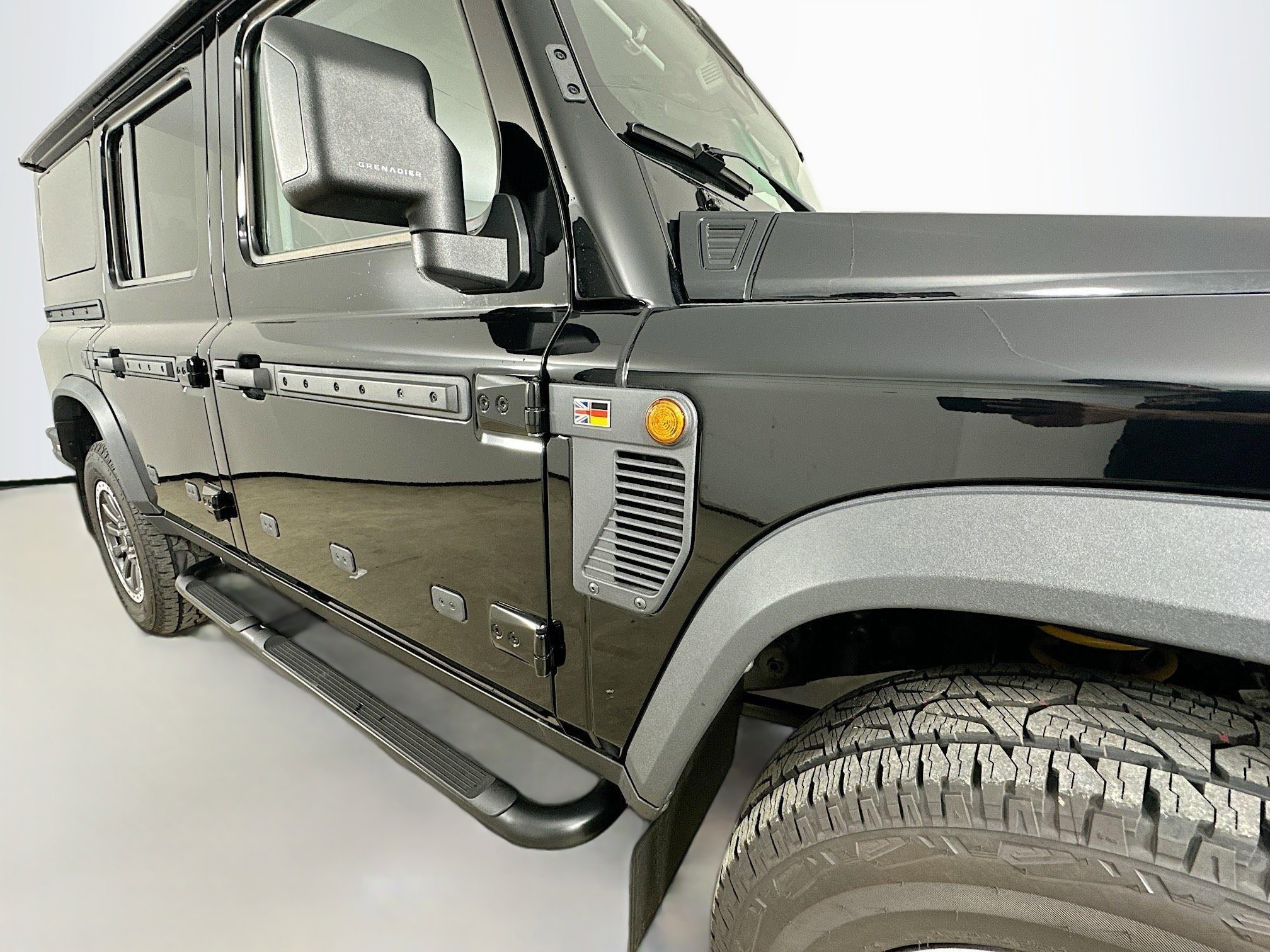 New 2024 INEOS Grenadier Fieldmaster Edition image 9