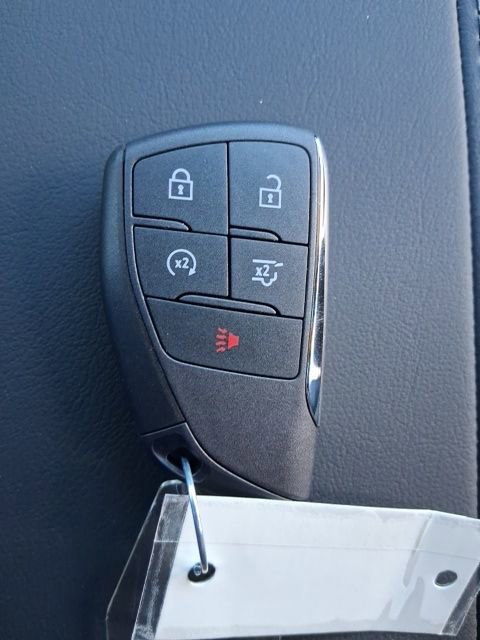 New 2026 Chevrolet Suburban LS RWD image 20