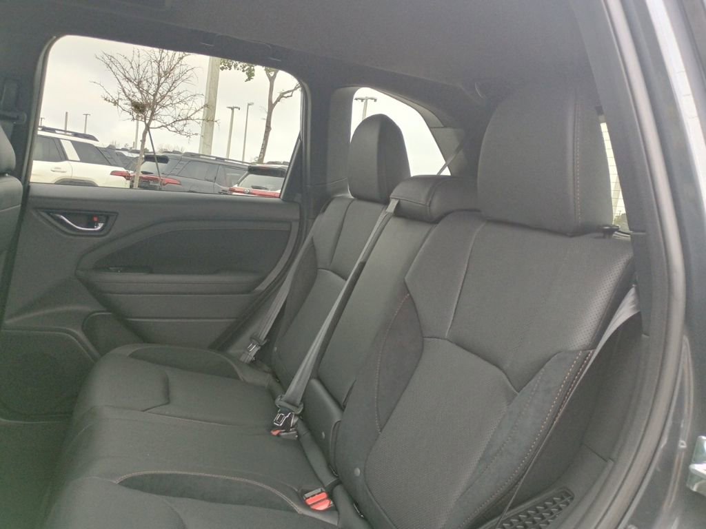 Used 2025 Subaru Forester Touring image 17