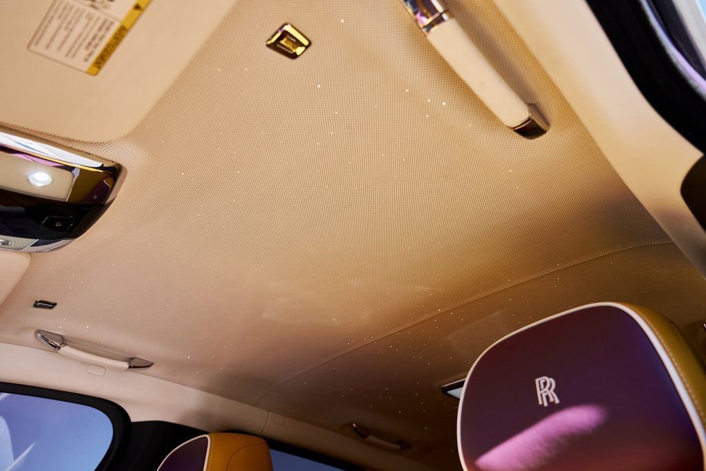 Used 2025 Rolls-Royce Cullinan image 59