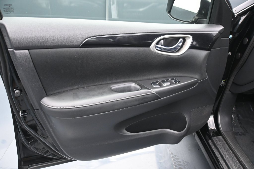 Used 2019 Nissan Sentra SV FWD image 16