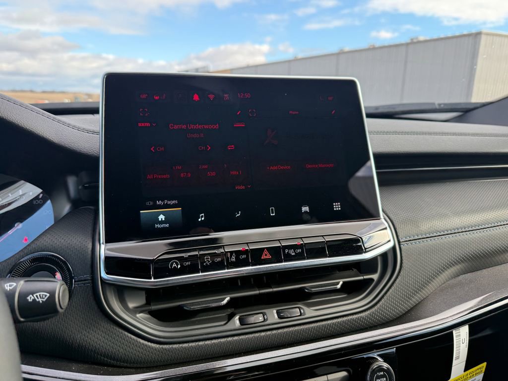 New 2026 Jeep Compass Limited image 29