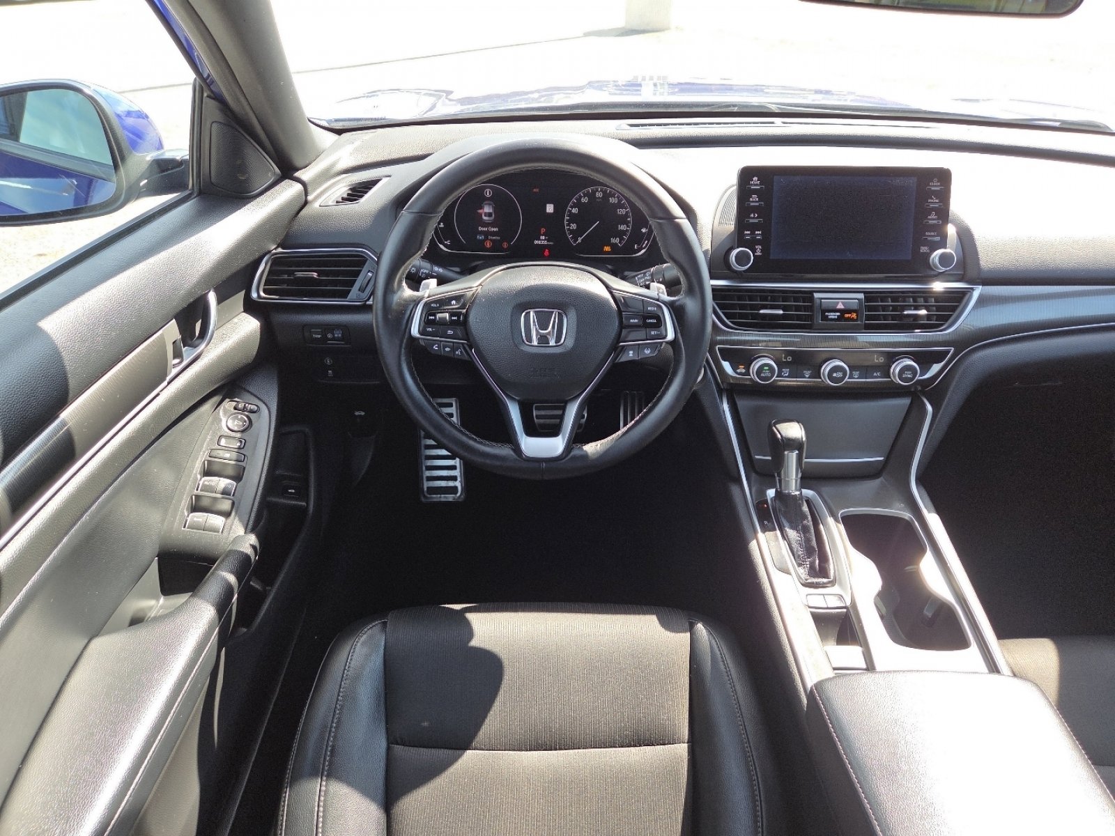 Used 2018 Honda Accord Sport image 21