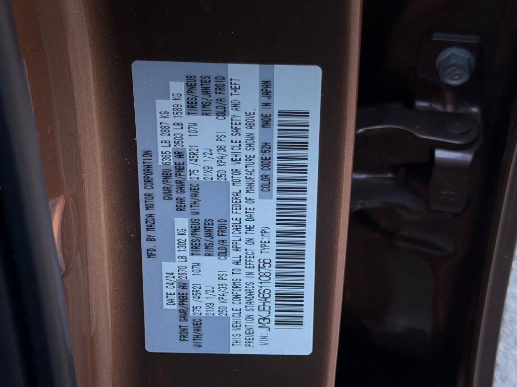 Used 2025 MAZDA CX-70 Plug-In Hybrid w/ Premium Plus AWD/4WD image 29