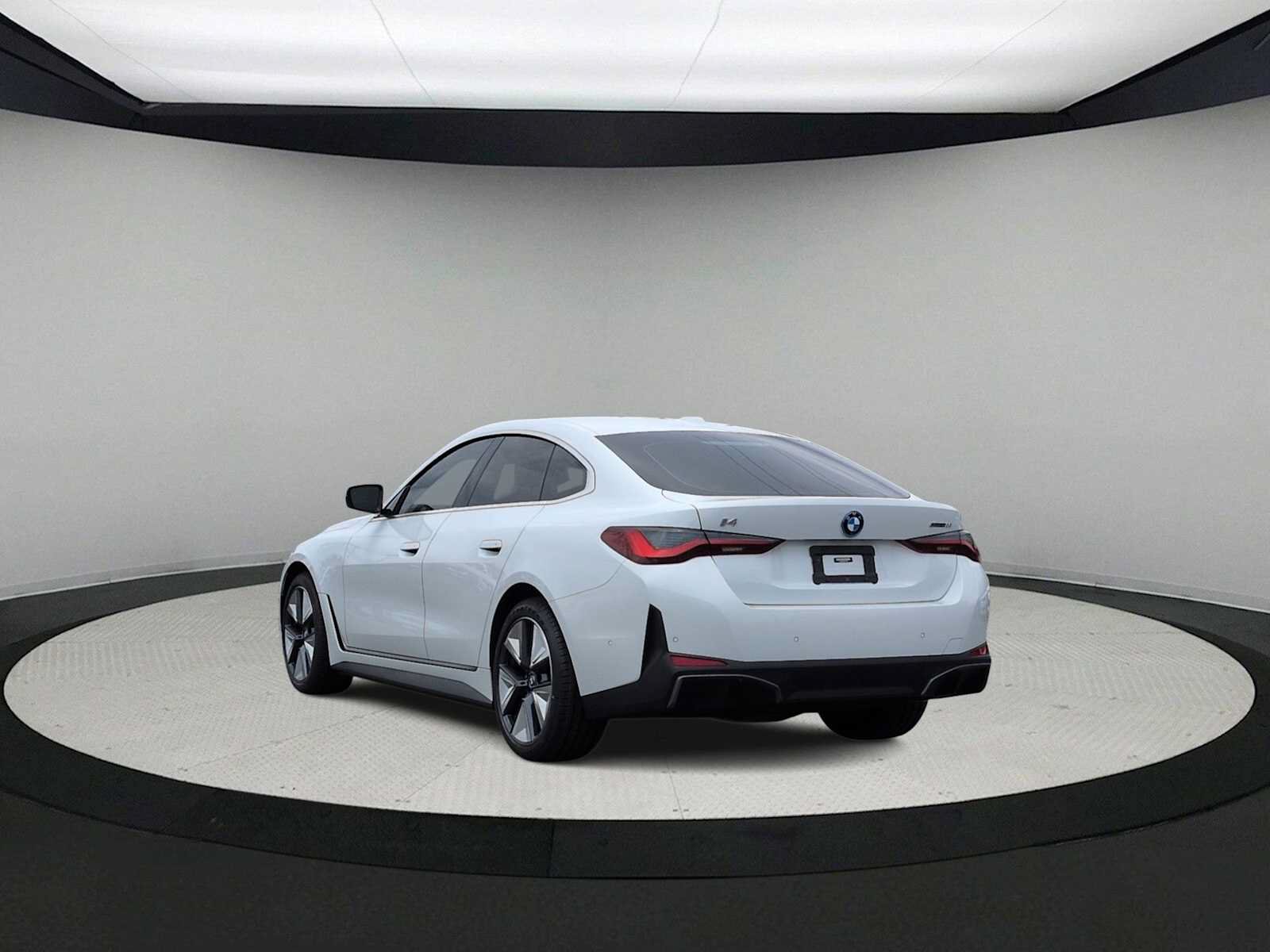 Certified 2023 BMW i4 eDrive35 w/ Premium Package RWD image 6