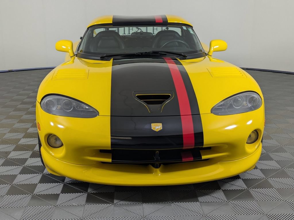 Used 2002 Dodge Viper RT/10 RWD image 6