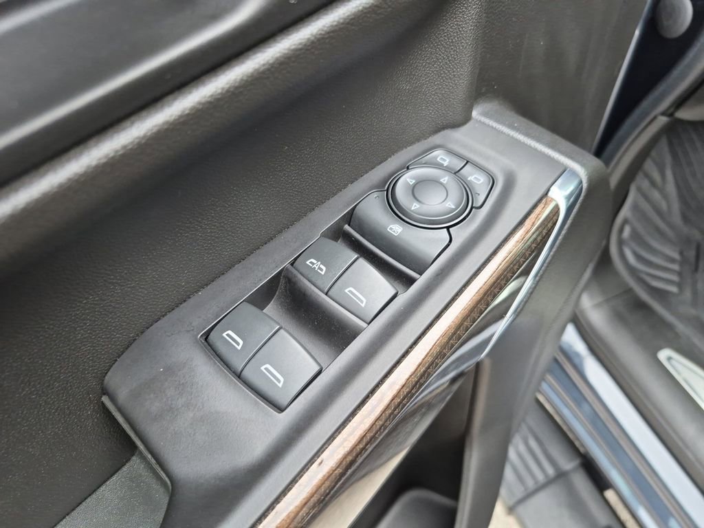 Used 2022 Chevrolet Silverado 1500 LT Trail Boss AWD/4WD image 20