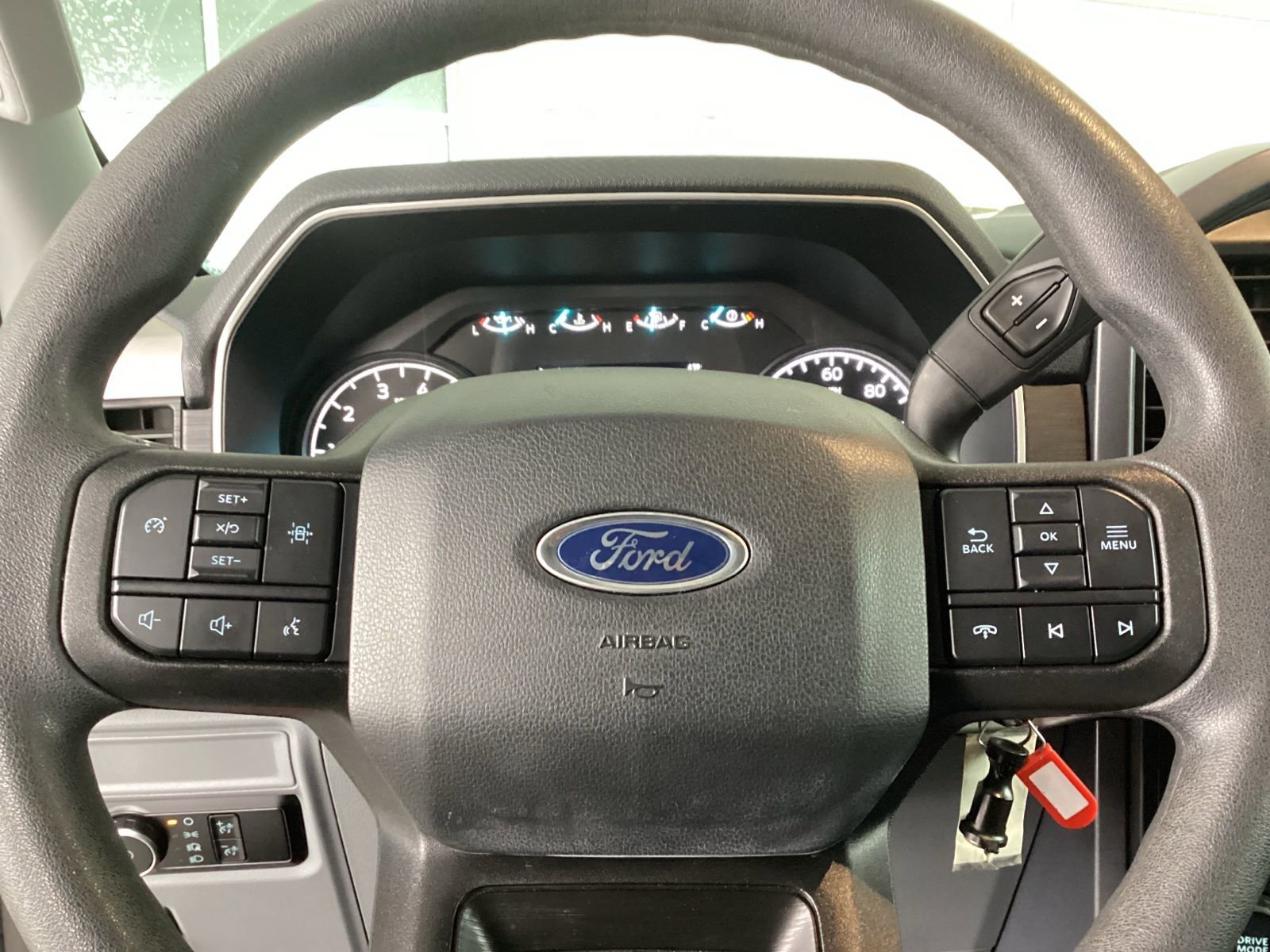 Used 2023 Ford F150 XLT image 12