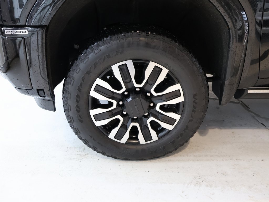 Certified 2025 GMC Sierra 2500 Denali Ultimate image 44