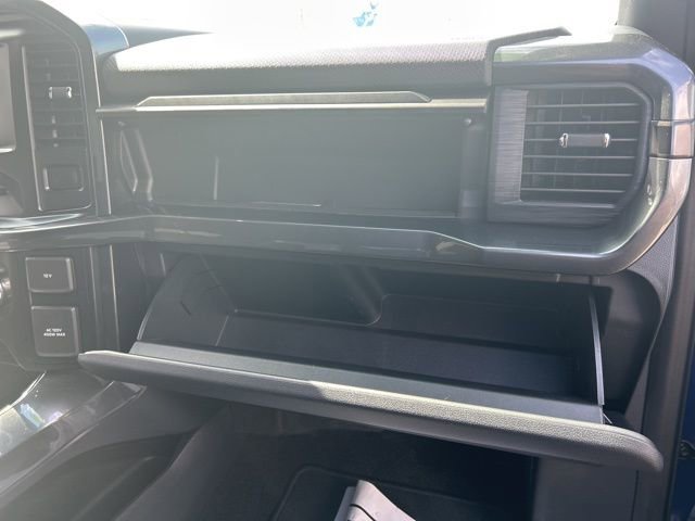 Used 2022 Ford F150 XLT w/ XLT Black Appearance Package image 16