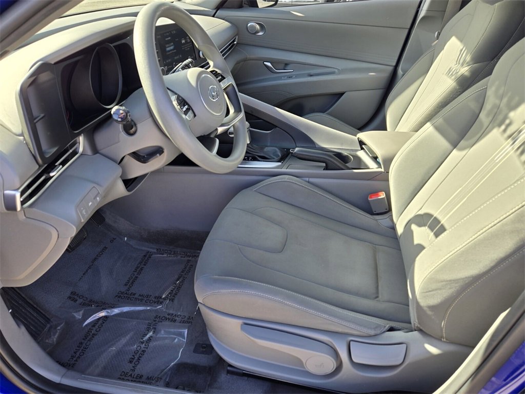 Certified 2023 Hyundai Elantra SEL image 10