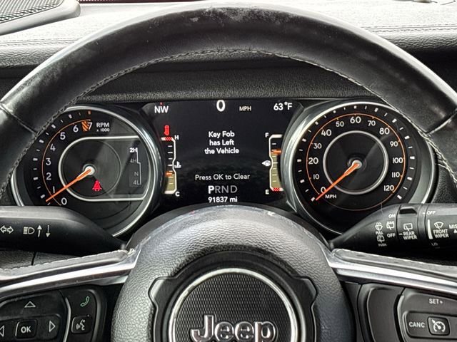 Used 2018 Jeep Wrangler Unlimited Sahara w/ Cold Weather Group image 14