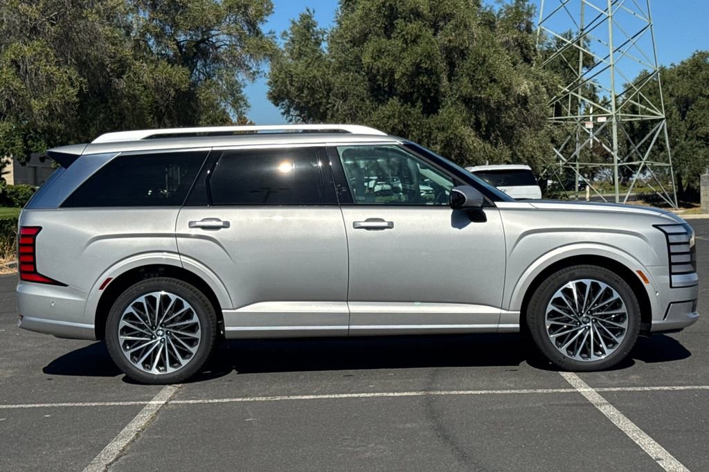 New 2026 Hyundai Palisade Calligraphy image 3