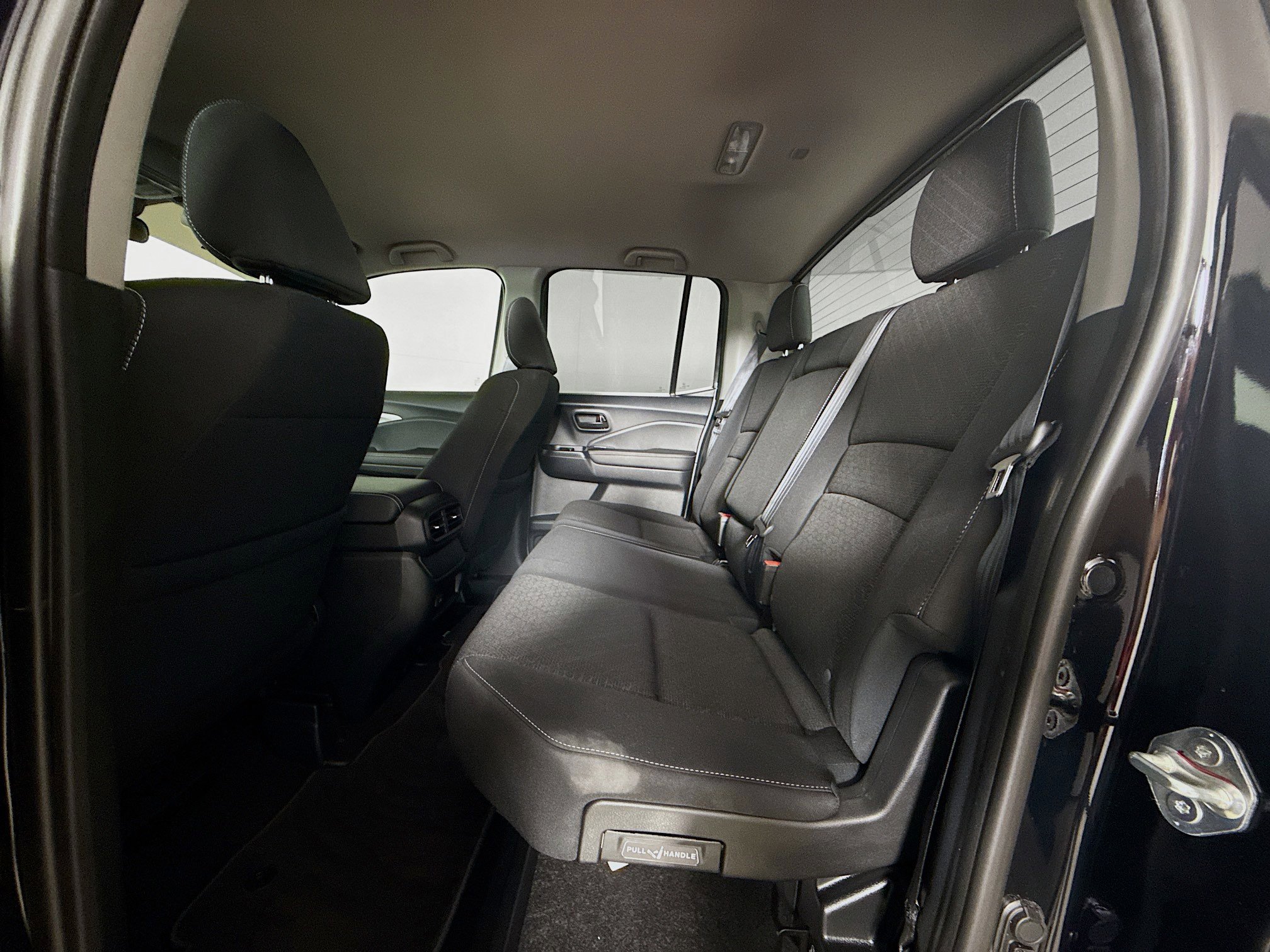 Used 2025 Honda Ridgeline Sport image 27