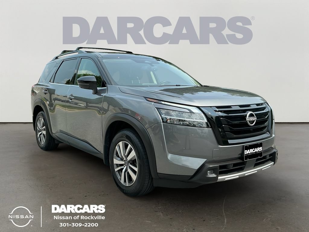 Used 2022 Nissan Pathfinder SL w/ SL Black Package