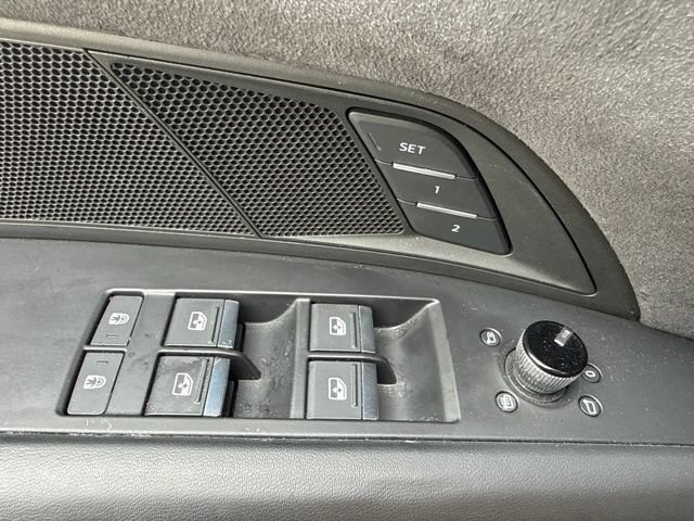 Used 2024 Audi e-tron GT Premium Plus AWD/4WD image 17