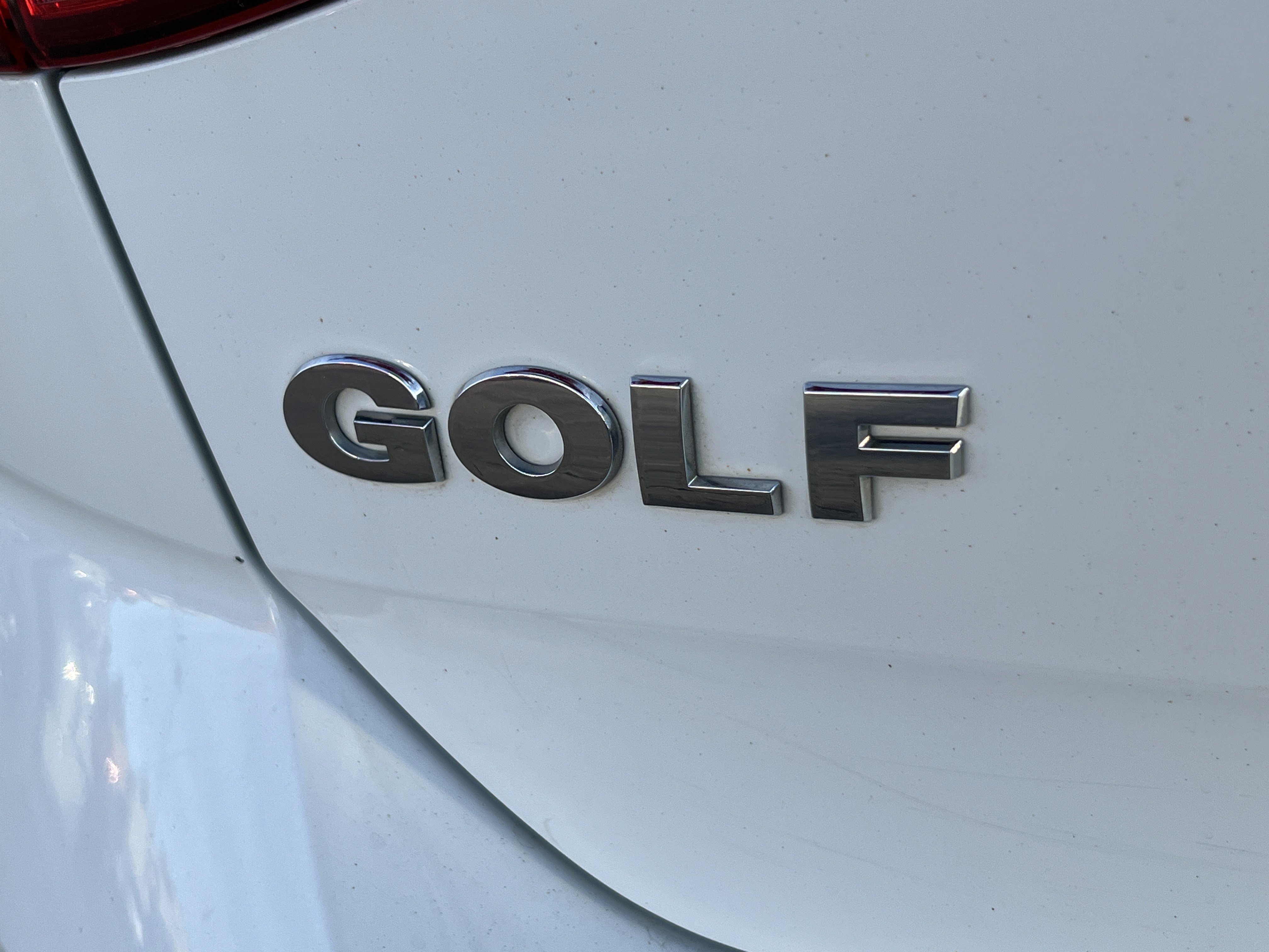 Used 2021 Volkswagen Golf 4-Door image 9