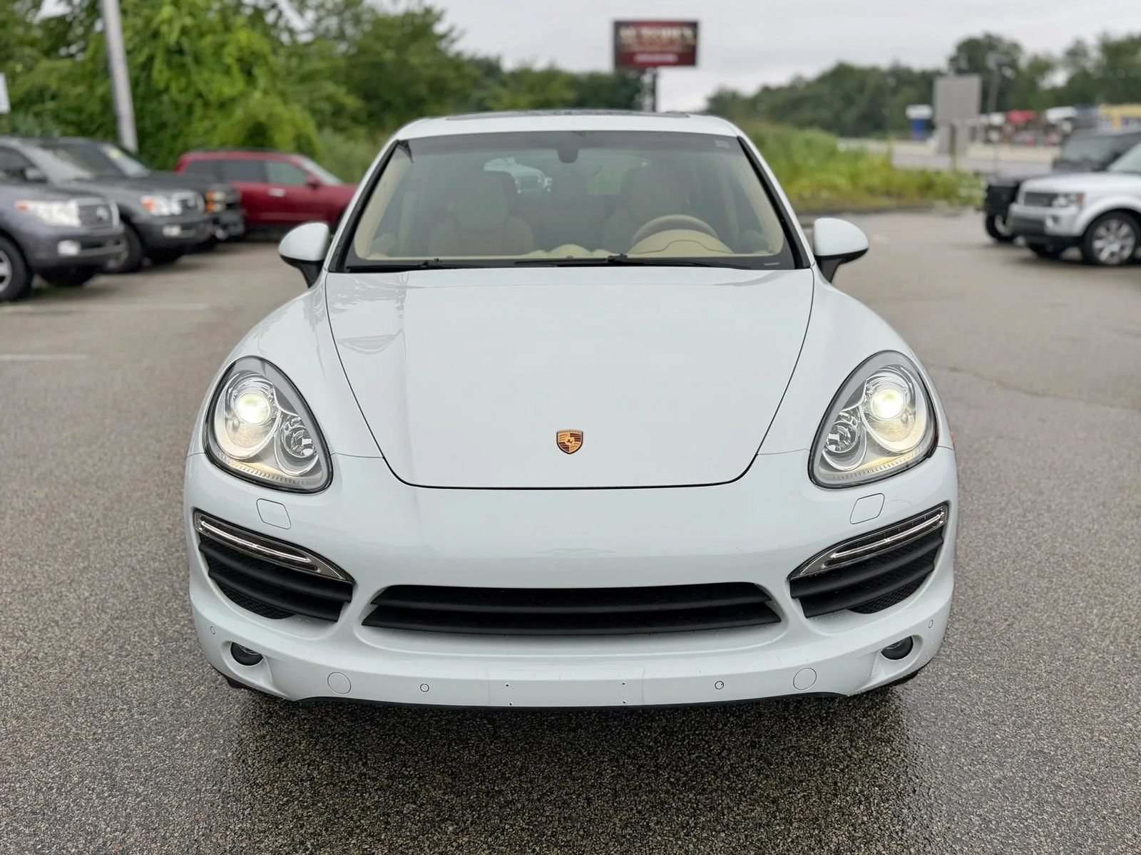 Used 2014 Porsche Cayenne S AWD/4WD image 23
